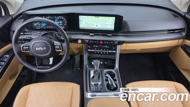 Kia Carnival 2023 — Фото 7/20