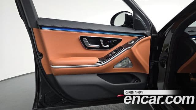 Mercedes-Benz S-Class 2021 — ფოტო 20/37
