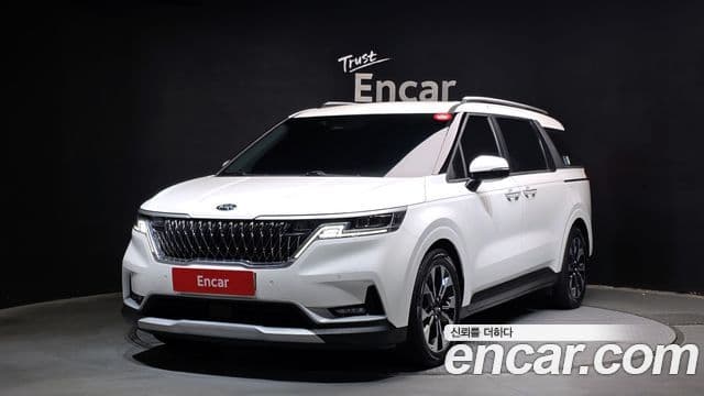 Kia Carnival 2021 — Фото 1/20