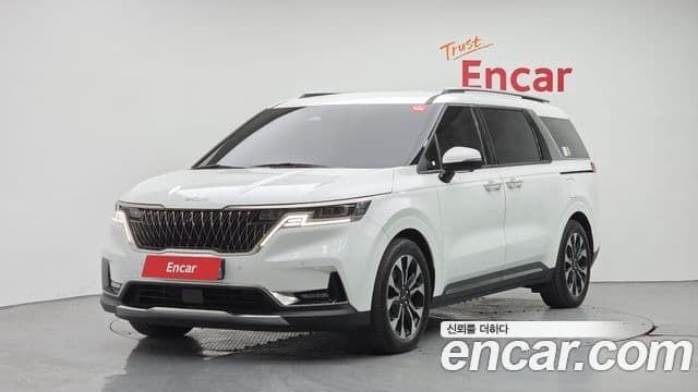 Kia Carnival 2022 — Фото 1/20