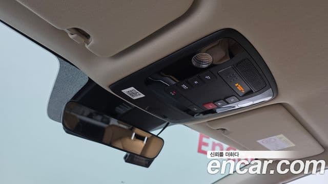 Kia Carnival 2022 — Фото 17/20