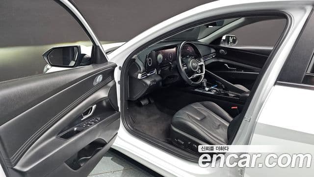 Hyundai Avante 2020 — Фото 10/20