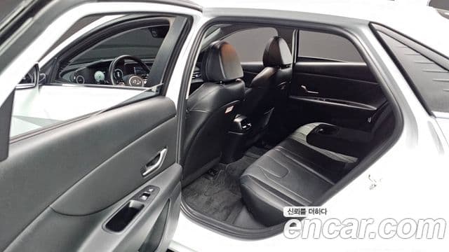 Hyundai Avante 2020 — Фото 12/20