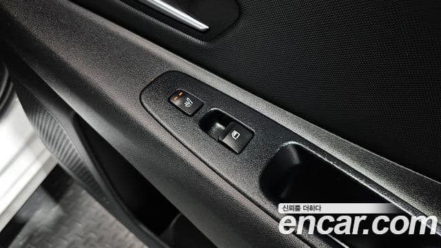 Hyundai Avante 2020 — Фото 19/20
