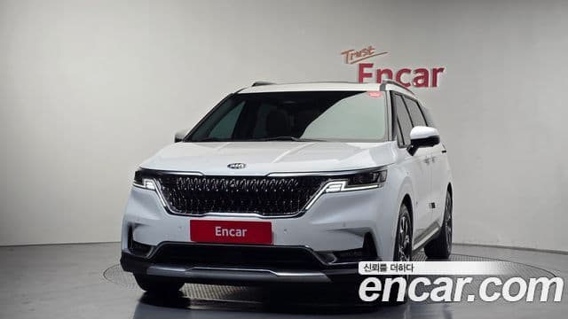Kia Carnival 2021 — Фото 3/20