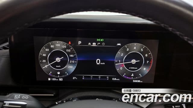 Kia Carnival 2021 — Фото 8/20