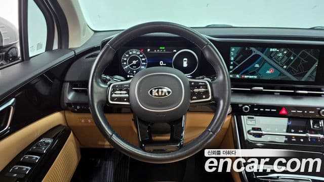 Kia Carnival 2021 — Фото 13/20