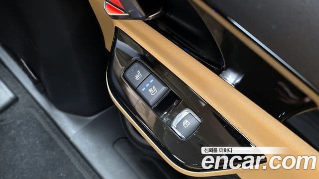 Kia Carnival 2021 — Фото 20/20