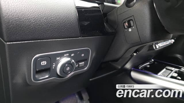 Mercedes-Benz EQA 2021 — Photo 2/20