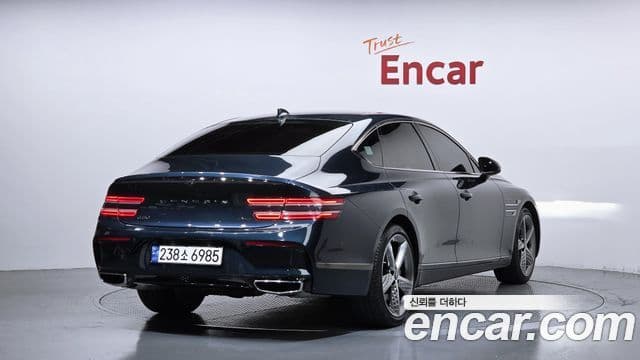 Genesis G80 2022 — Photo 8/20