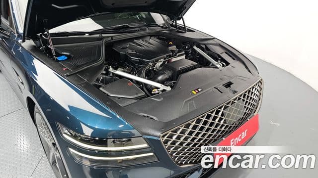 Genesis G80 2022 — Photo 17/20