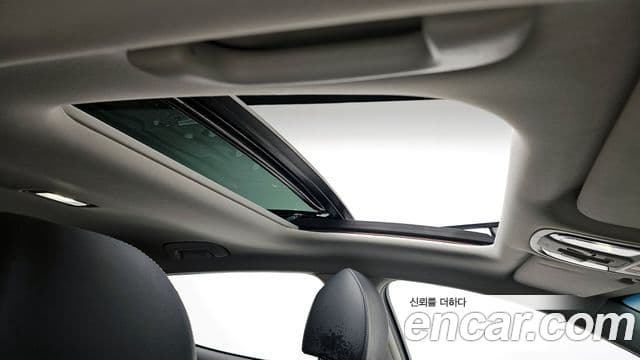 Kia Stinger 2022 — Şəkil 18/20