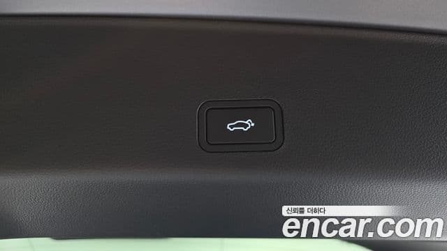 Renault Samsung Grand Koleos 2025 — Фото 16/20