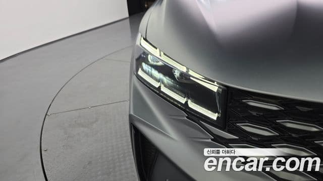 Renault Samsung Grand Koleos 2025 — Photo 26/36