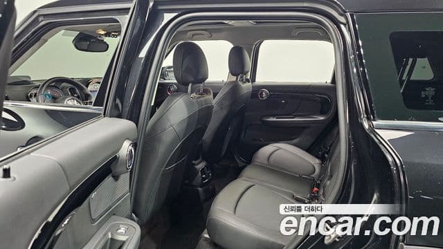 Mini Cooper Countryman 2023 — ფოტო 10/20