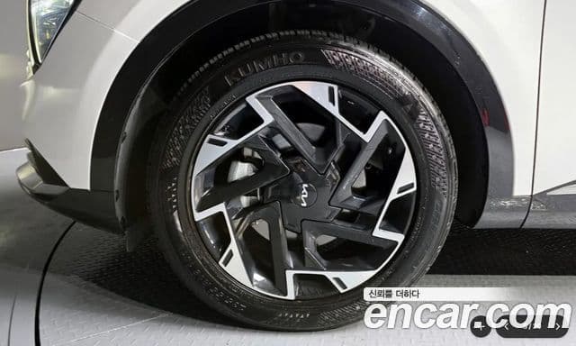 Kia Sportage 2021 — ფოტო 4/20