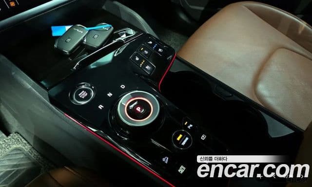 Kia Sportage 2021 — ფოტო 7/20