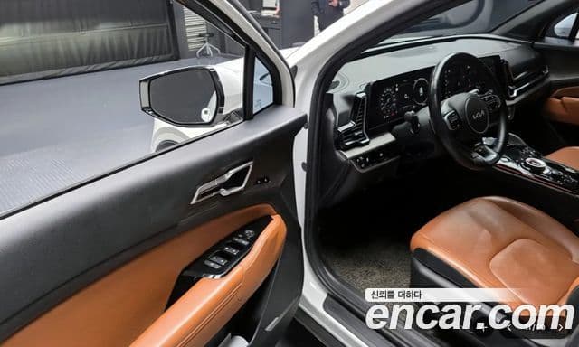 Kia Sportage 2021 — ფოტო 11/20