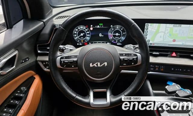 Kia Sportage 2021 — ფოტო 13/20