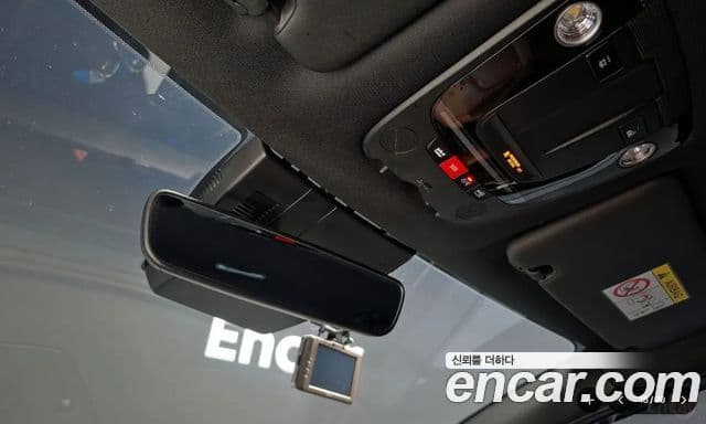 Kia Sportage 2021 — ფოტო 18/20