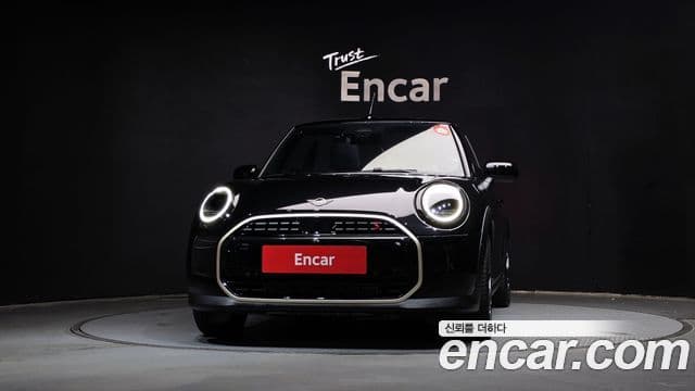 Mini Cooper S Convertible 2025 — Фото 3/20