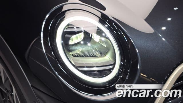 Mini Cooper S Convertible 2025 — Photo 13/30