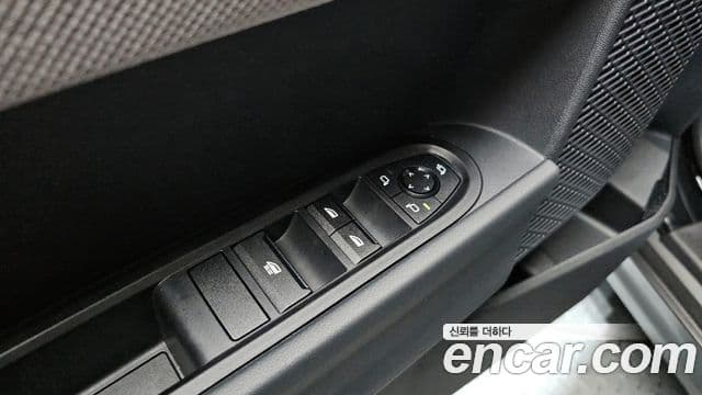 Mini Cooper S Convertible 2025 — Photo 16/30