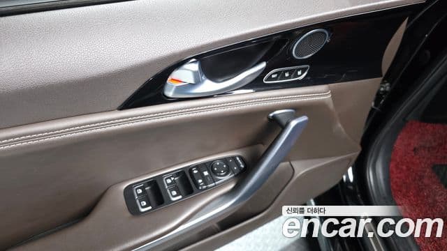 Kia Stinger 2018 — Şəkil 36/36