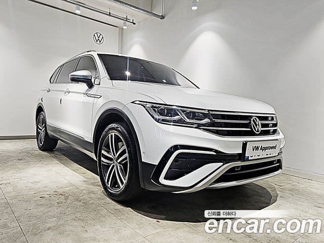 Volkswagen Tiguan Allspace 2022 — ფოტო 9/14