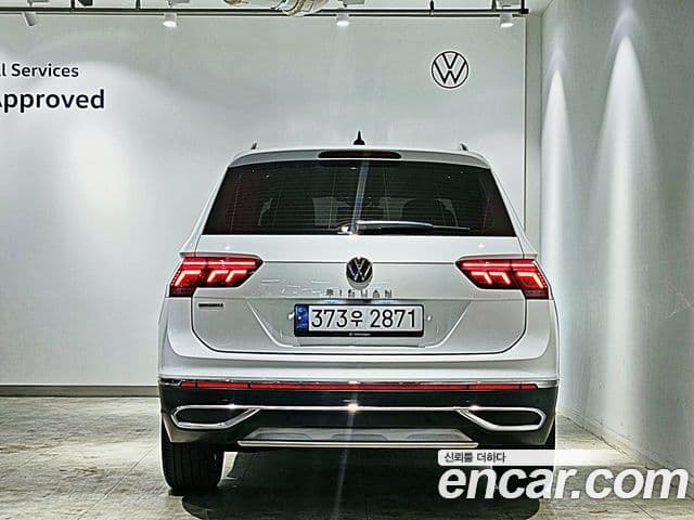 Volkswagen Tiguan Allspace 2022 — ფოტო 3/14