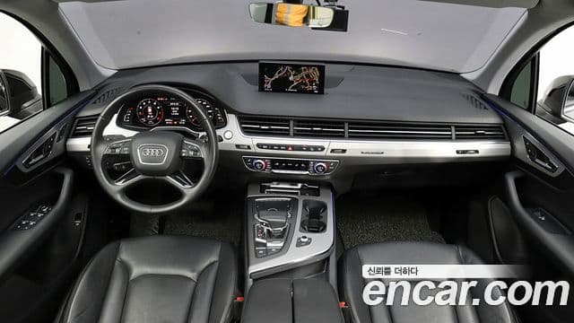 Audi Q7 2019 — Фото 12/20
