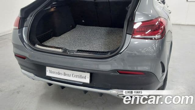Mercedes-Benz GLE-Class 2022 — ფოტო 10/17