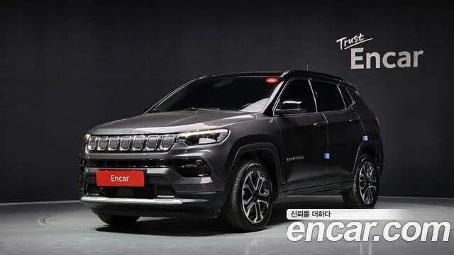 Jeep Compass 2022 — Фото 1/20
