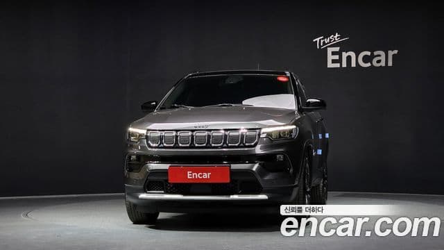 Jeep Compass 2022 — Фото 3/20