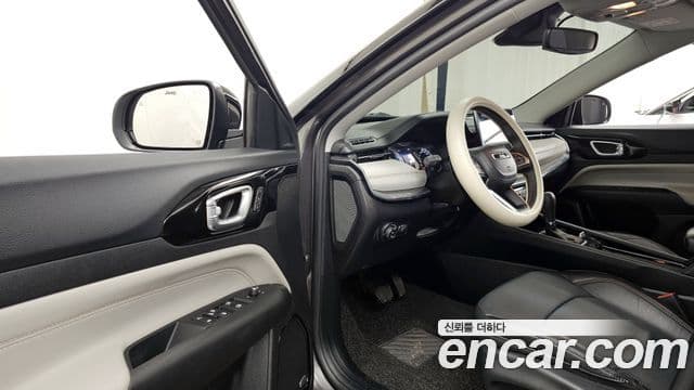 Jeep Compass 2022 — Фото 10/20