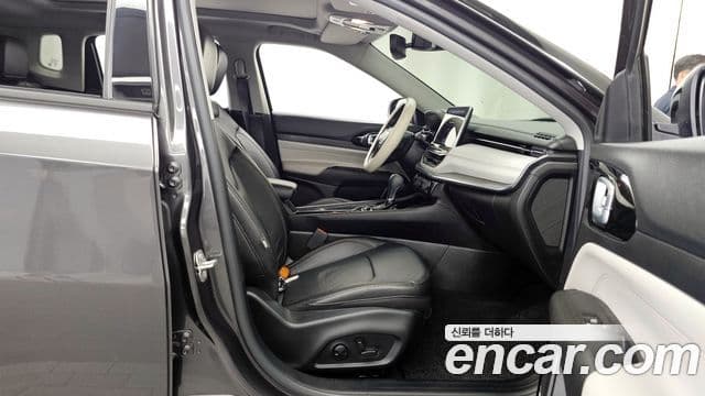 Jeep Compass 2022 — Фото 11/20