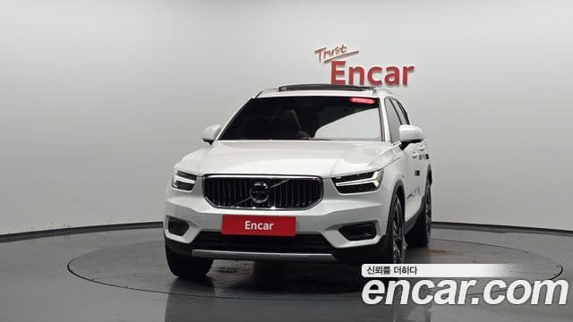 Volvo XC40 2021 — Şəkil 3/20