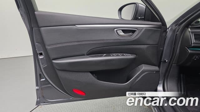 Renault Samsung SM6 2022 — ფოტო 19/30