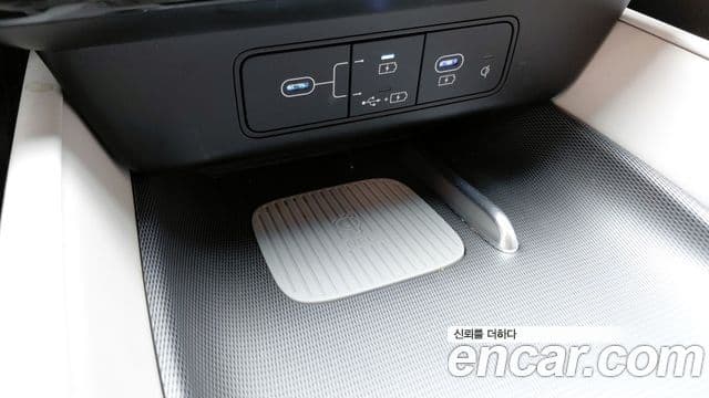Hyundai Grandeur 2023 — Фото 15/20