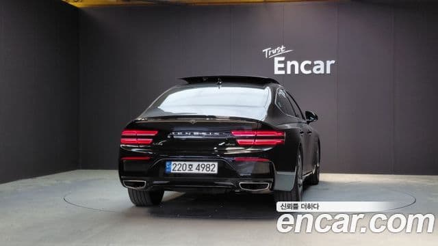 Genesis Electrified G80 2023 — Şəkil 4/20