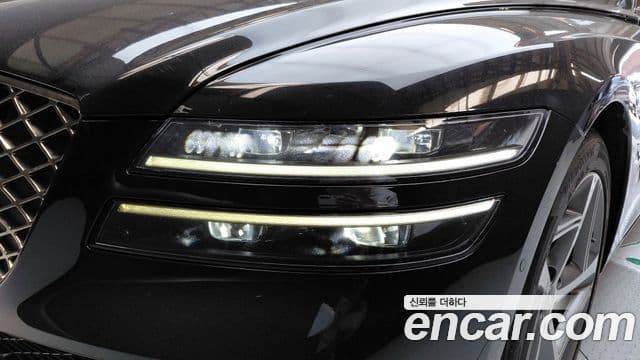 Genesis G80 2023 — Photo 21/38