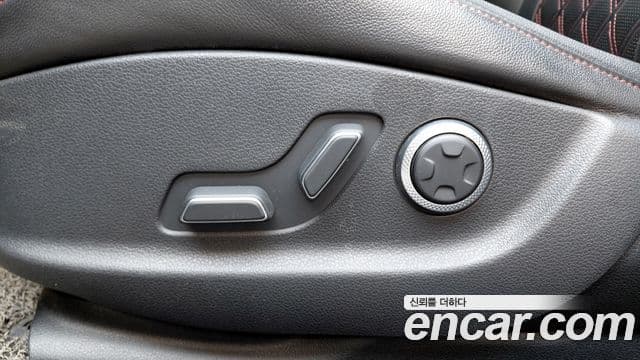 Genesis G80 2023 — Photo 11/38