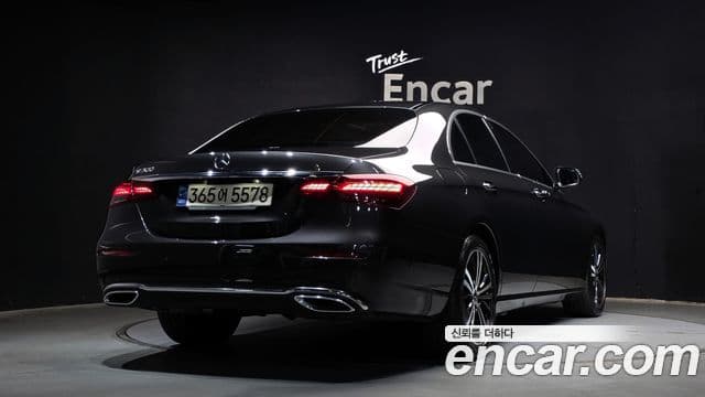 Mercedes-Benz E-Class 2021 — Şəkil 2/20