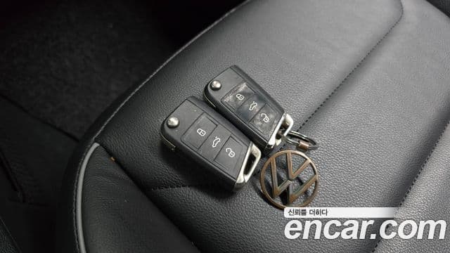 Volkswagen Tiguan 2021 — Şəkil 19/20