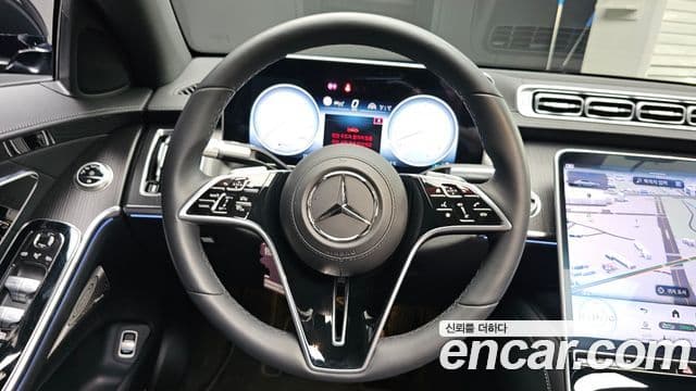Mercedes-Benz S-Class 2025 — ფოტო 12/20
