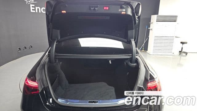 Mercedes-Benz S-Class 2025 — ფოტო 20/20