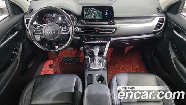 Kia Seltos 2022 — ფოტო 7/20