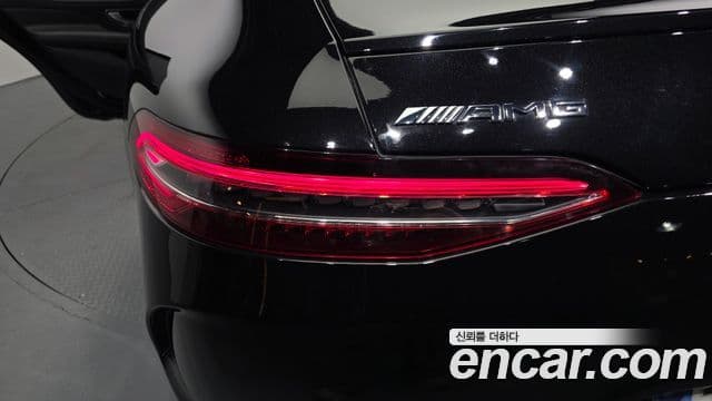 Mercedes-Benz AMG GT 2021 — Photo 7/33