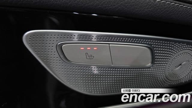 Mercedes-Benz AMG GT 2021 — Photo 29/33