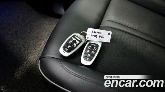 Hyundai Staria 2021 — Şəkil 18/20